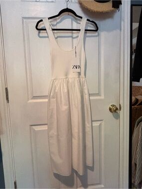 Zara White Sleeveless Gathered-Waist Midi Dress